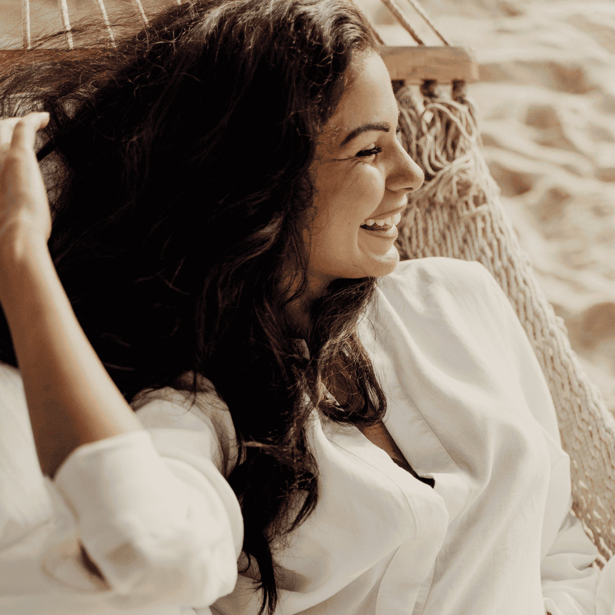 Happy Beach Getaway Relax And Enjoy The Sun