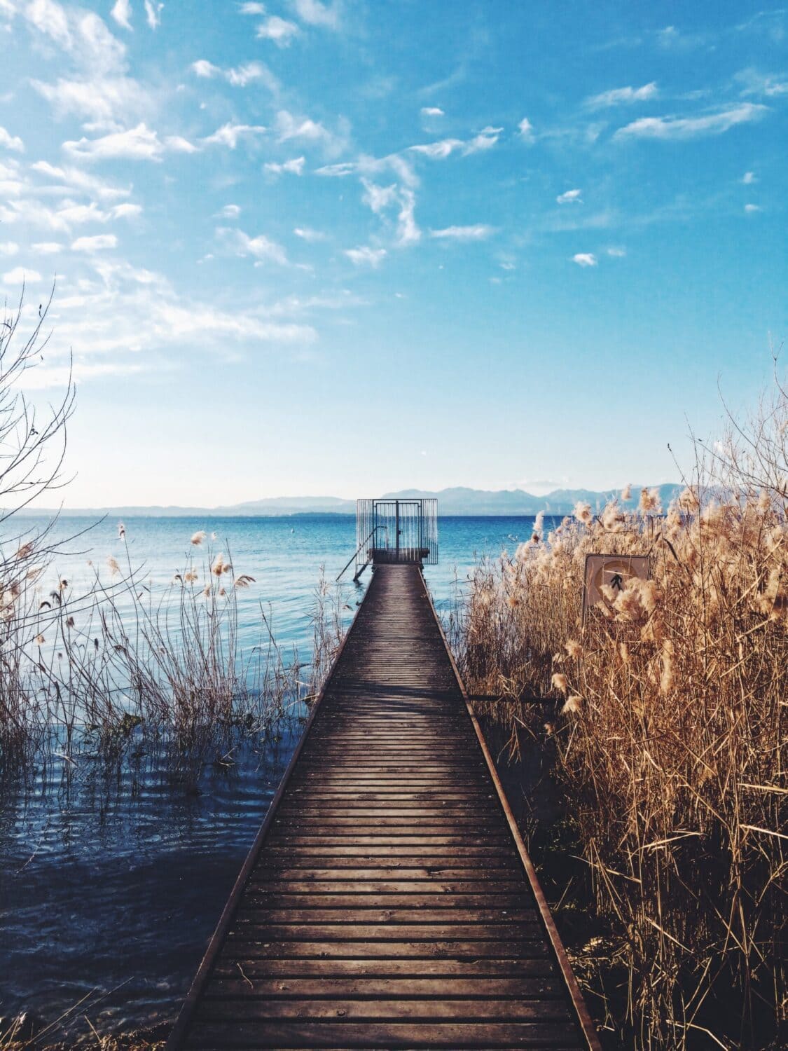 Serene Harbor View Escape To Tranquility